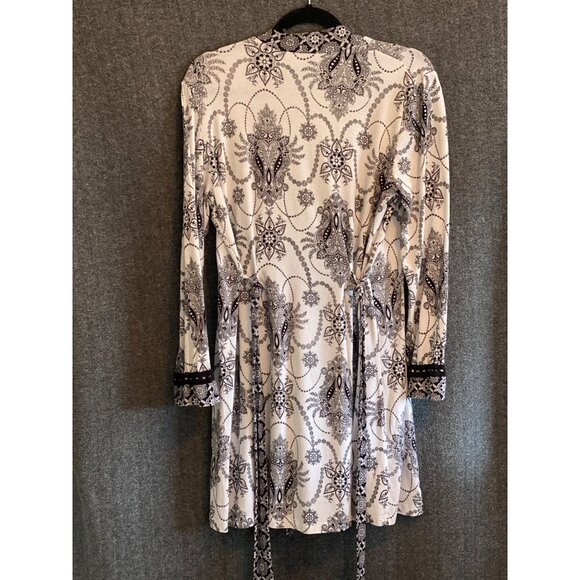 Donatella Studio wrap Robe Belt Black White Floral Paisley Soft Bath Lounge Sle - Picture 9 of 12